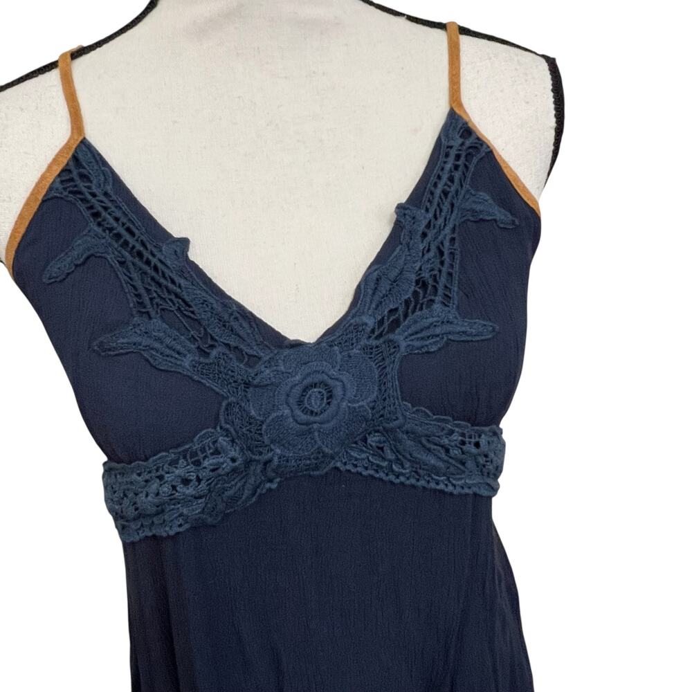 Miss Me Mini Dress L Blue Crochet Lace Empire Waist Flowy Spaghetti Strap - Picture 2 of 12